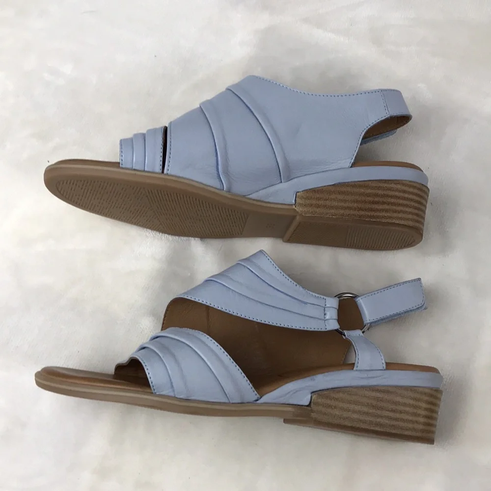 Mago Made in Turkey Women's Blue Sandals - Picture 14 of 16